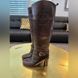 Tory Burch Tall Knew High Boots 
Size 6.5 Color is chocolate brown.
